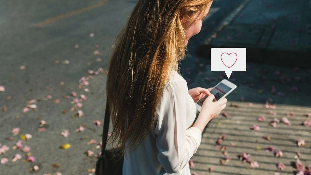 what-does-white-heart-emoji-mean-in-text